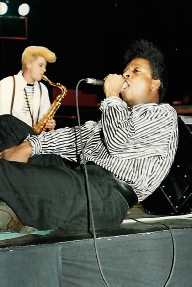 Buddy Curtess & The Grasshoppers